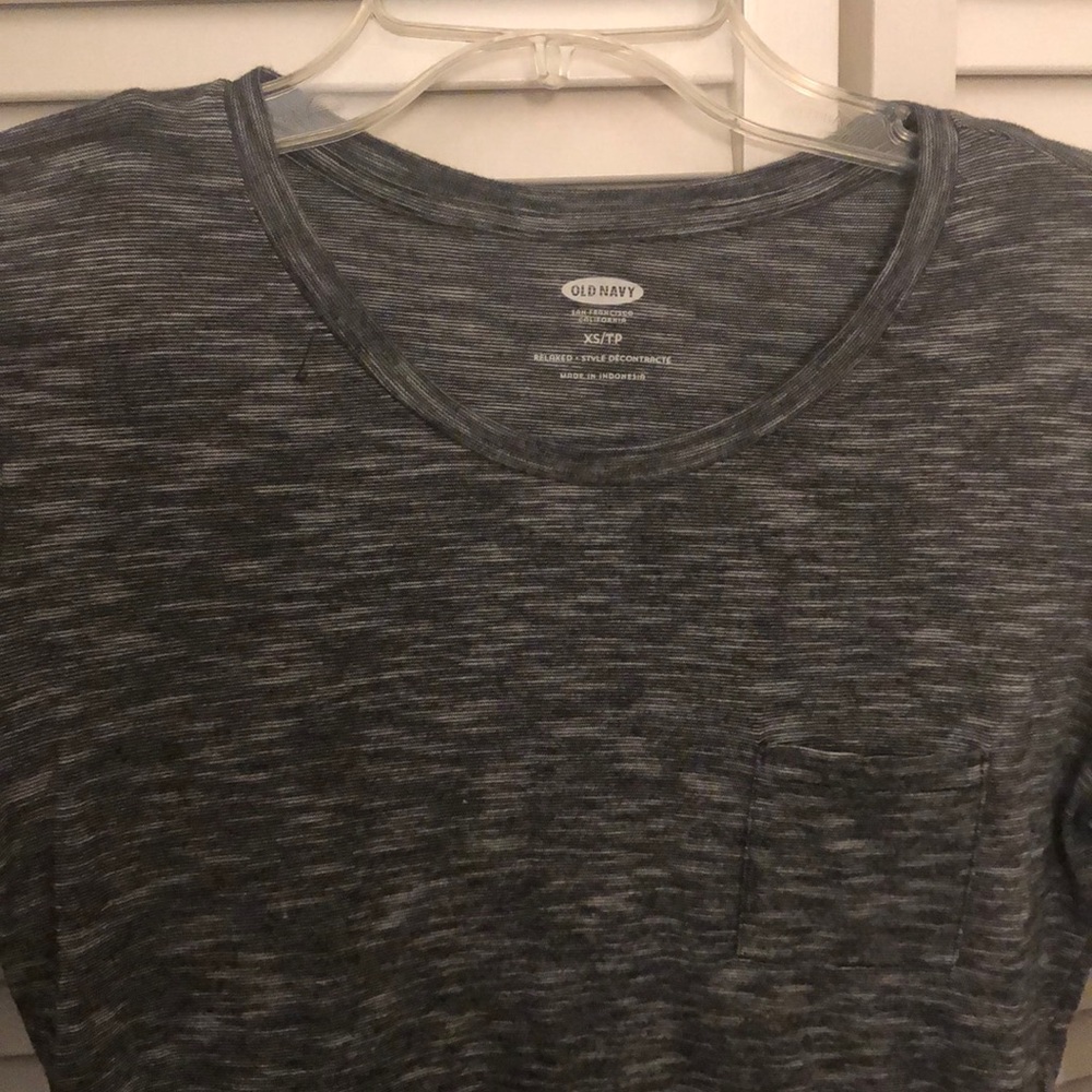 Nice tee - Picture 2 of 5